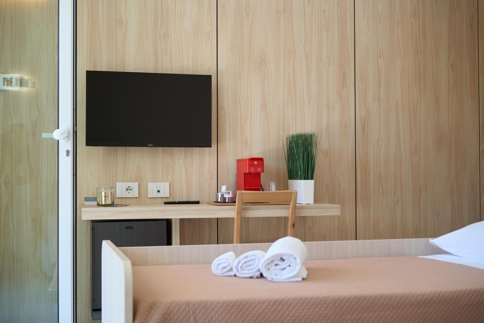 Kepos Bronte Hotel Exterior foto
